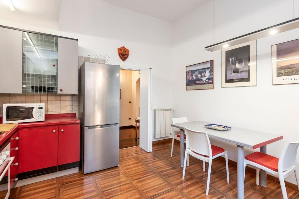 Stunning Center Rome Apartment Exteriör bild