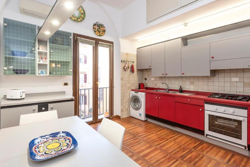 Stunning Center Rome Apartment Exteriör bild